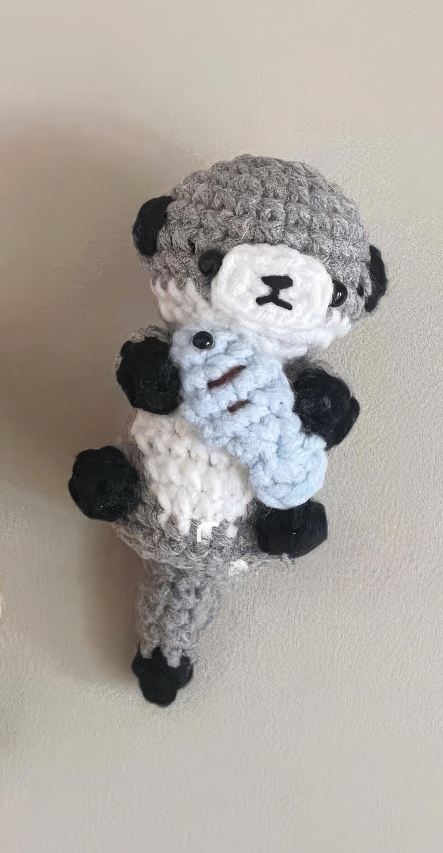 Crochet Otter Plushie with Fish – Handmade Amigurumi Otter Keychain, Cute Sea Animal Gift, Otter Couple Toy Charm, Crochet Keychain, Gift