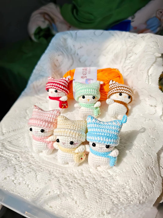 Crochet Cat Keychain: Handmade Amigurumi Beanie Cat Keyring