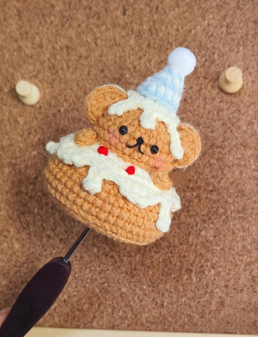 Crochet Bear Cake Keychain: Handmade Kawaii Amigurumi Bag Charm