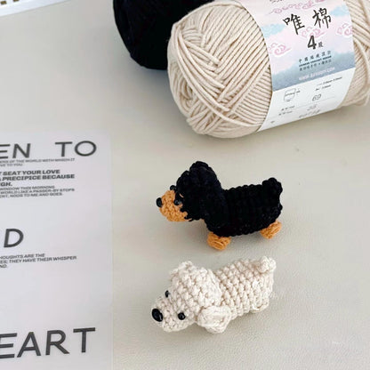 Mini Crochet Dog Plush Keychain – Cute Amigurumi Puppy – Handmade Small Dog Toy – Kawaii Desk Decor – Gift for Dog Lover