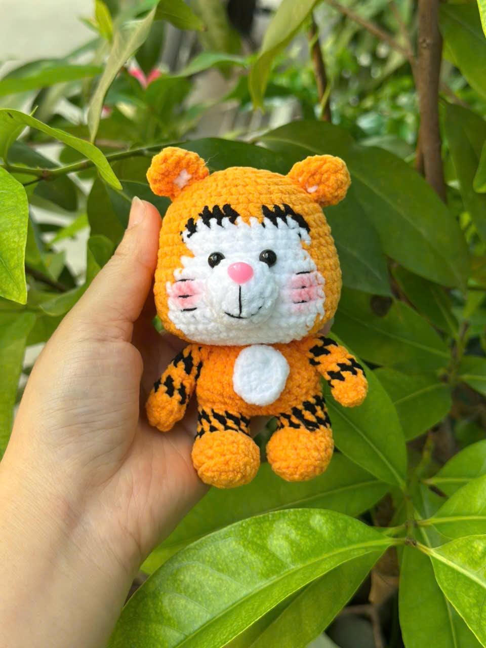 Crochet Winnie Pooh And Friends Set, Cute Animal Crochet Dolls Set – Kawaii Amigurumi Animals – Handmade Mini Plush Toys – Gift Set
